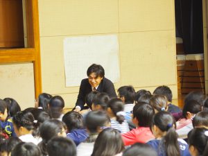 「ちば地域コンソーシアム」の活動として、浦安市立日の出小学校で講演を実施いたしました。
